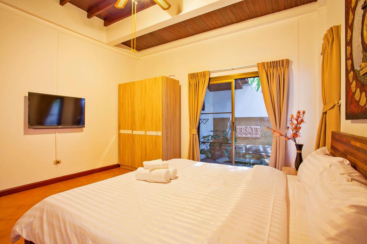Traditional Thai Villa Nikkie In Tropical Nature, 4Br & Pool, Near Rawai Beach Nai Harn Exterior photo