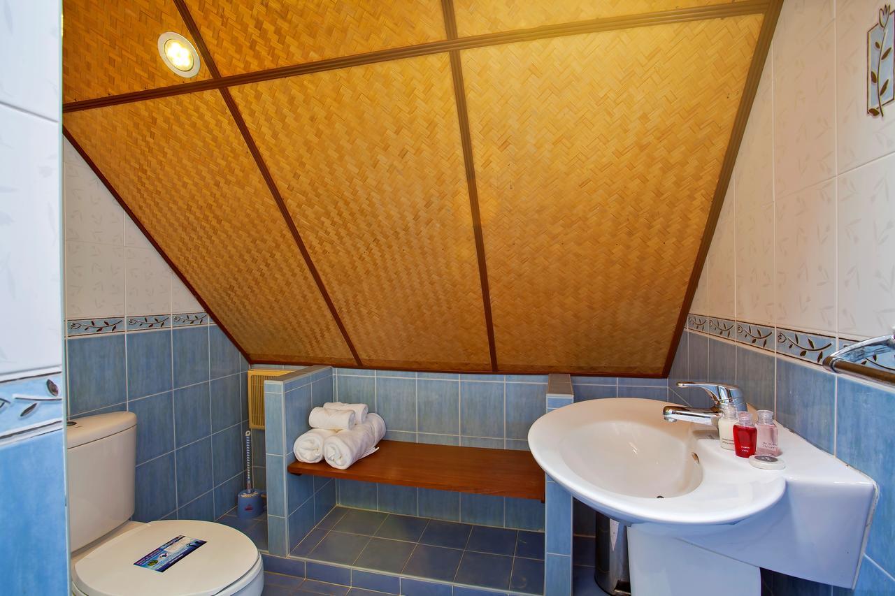 Traditional Thai Villa Nikkie In Tropical Nature, 4Br & Pool, Near Rawai Beach Nai Harn Exterior photo